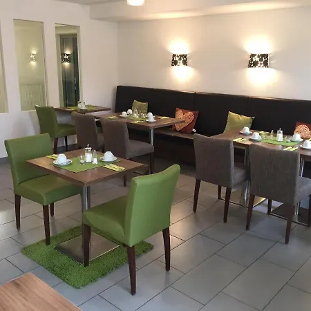 酒店 Stadthotel Bernstein